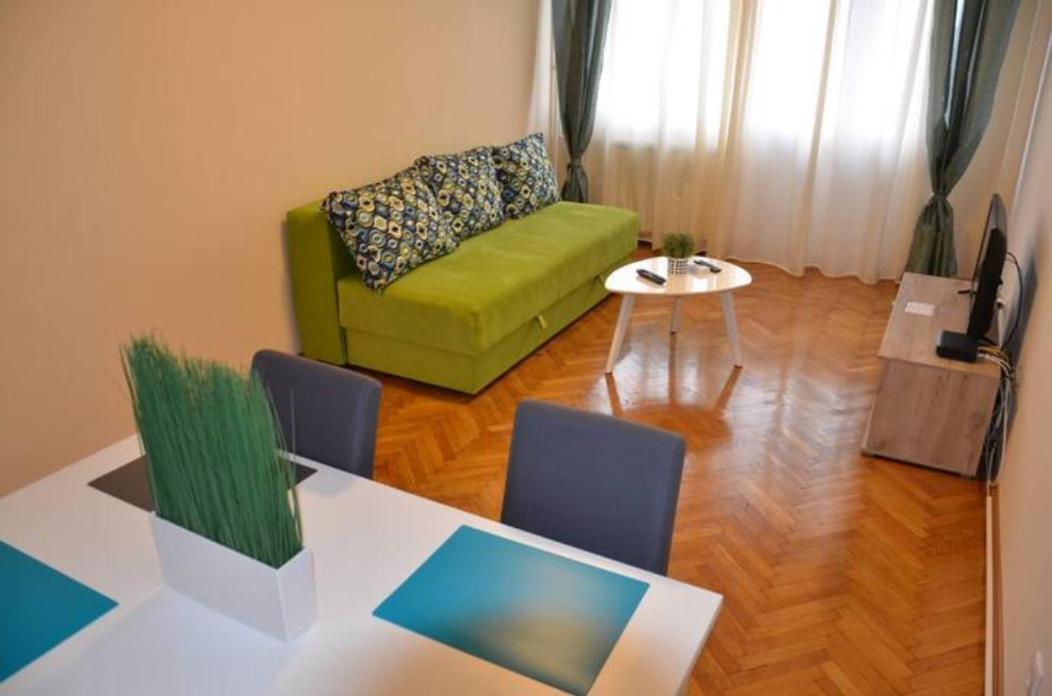 Apartments Sat Belgrad Exterior foto